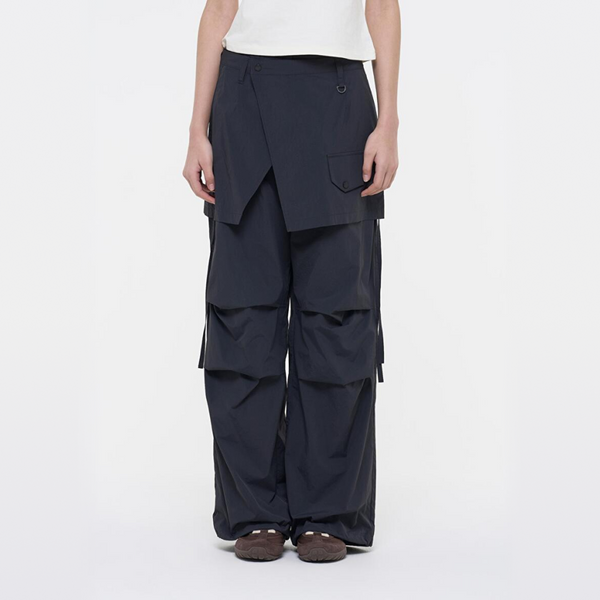 [Superdry] ウィメンズ ナイロン パラシュート パンツ ブラック