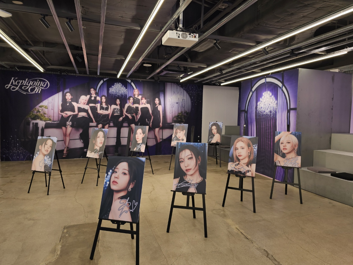 K-POP Global Online and Offline Integrated Platform | Ktown4u