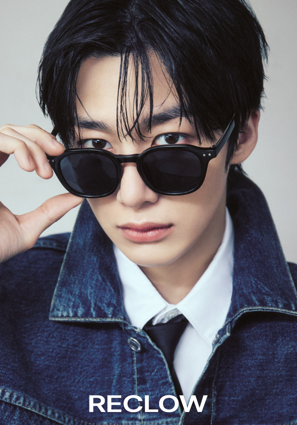 jp.ktown4u.com : [MONSTA X ヒョンウォン] [RECLOW] ZEHE 折りたたみ