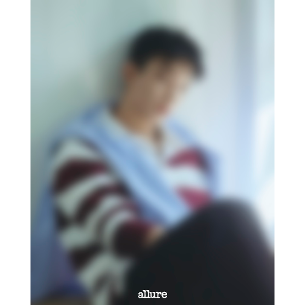 [雑誌] [25-07-25] allure 2025.08 C Type (表紙 : SEVENTEEN : DK  / 内容 : SEVENTEEN : DK 12p)