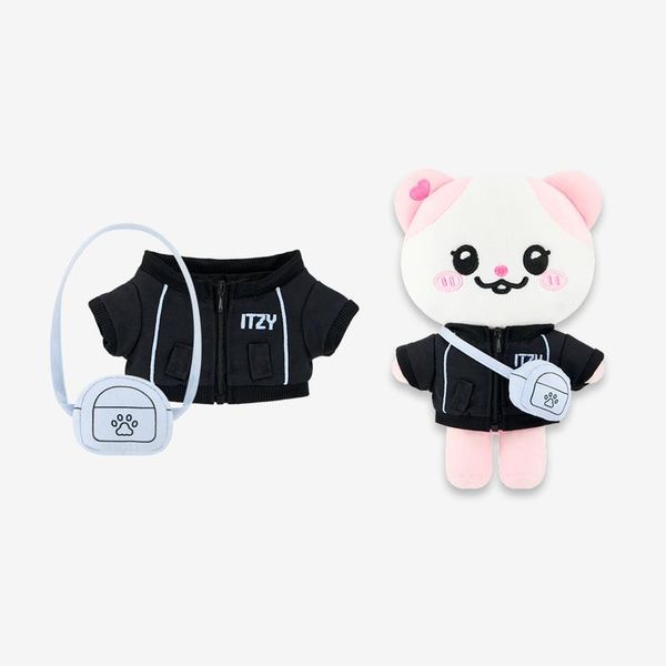 ITZY - [The 4th Fan Meeting MD [ON AIR]] TWINZY ORIGINAL PLUSH OUTFIT TRACK Ver.