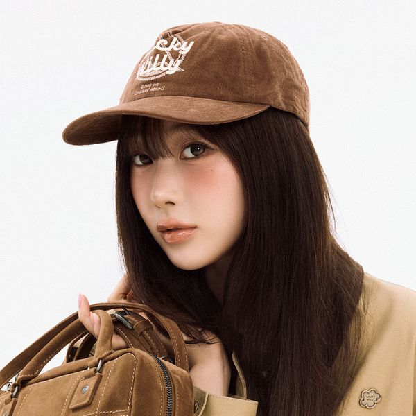 [Wacky Willy x GISELLE] [25FW] コーデュロイ ヴィンテージ プリンティング キャップ ブラウン