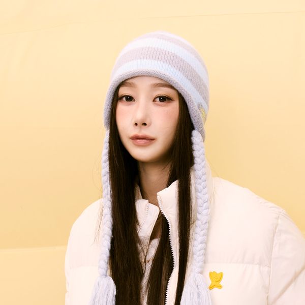 [Wacky Willy x GISELLE] [25FW] Wacky Willy Stripe Tassel Beanie Blue