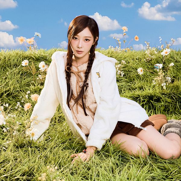 [Wacky Willy x GISELLE] [25FW] Women's Fleece Vest Cream