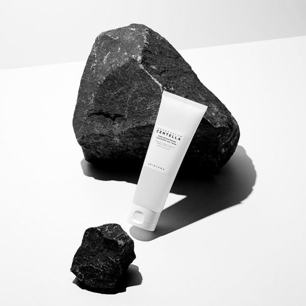 [SKIN1004] Madagascar Centella Tone Brightening Cleansing Gel Foam 125ml