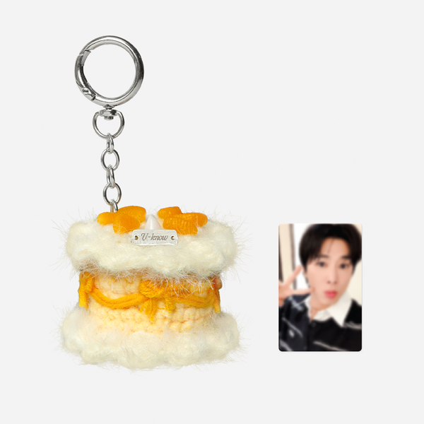 U-KNOW (TVXQ!) - [2026 SM ARTIST BIRTHDAY] CROCHET MINI CAKE KEYRING