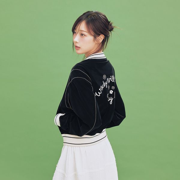 [Wacky Willy] [26SS] Women's Glossy Varsity Jacket Black