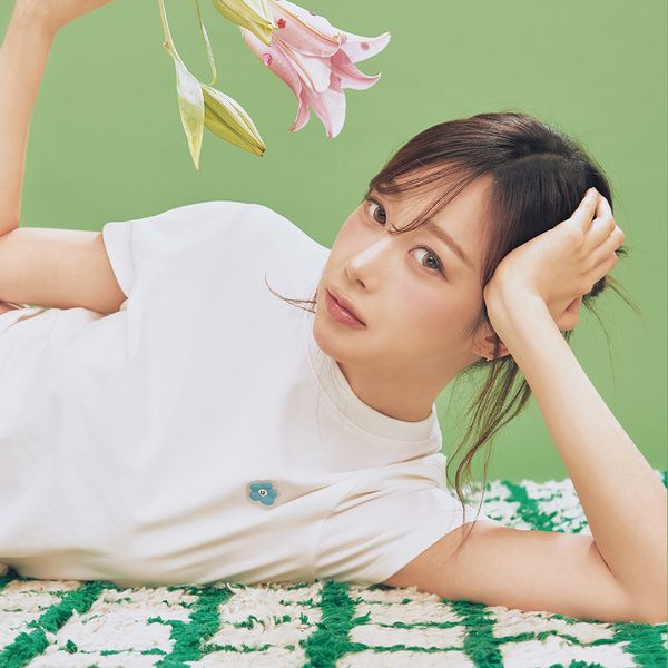 [Wacky Willy] [26SS] Women's Lily Patch Cropped Fit Short Sleeve T-Shirt White