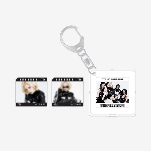 ITZY - [3RD WORLD TOUR [TUNNEL VISION] MD] PHOTO SLIDE KEYRING 