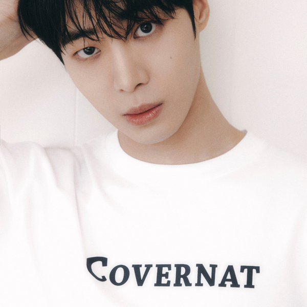 [COVERNAT] 中央标志T恤_白色