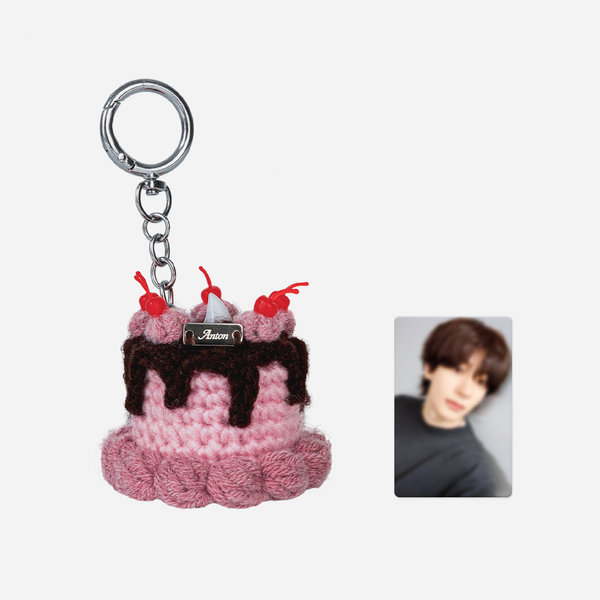 ANTON (RIIZE) - [2026 SM ARTIST BIRTHDAY] CROCHET MINI CAKE KEYRING