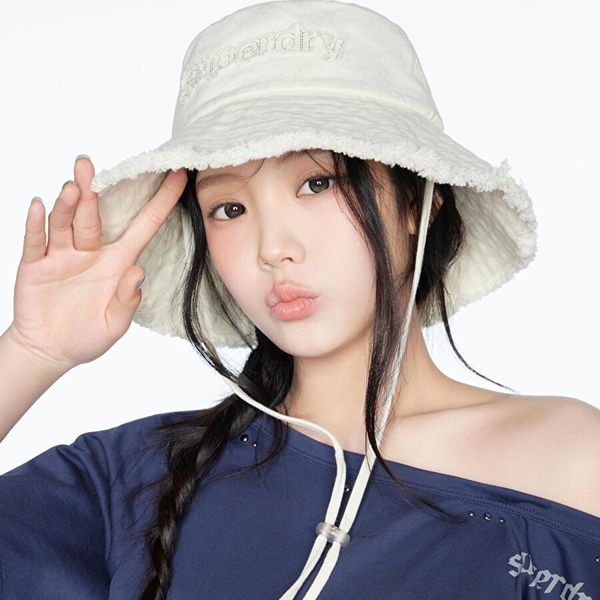 [ILLIT Wonhee] [Superdry] 女款纯棉水洗狩猎帽 象牙白