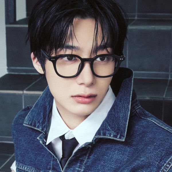 [MONSTA X HYUNGWON] [RECLOW] ZEHE Folding Blue Light Glasses BLACK