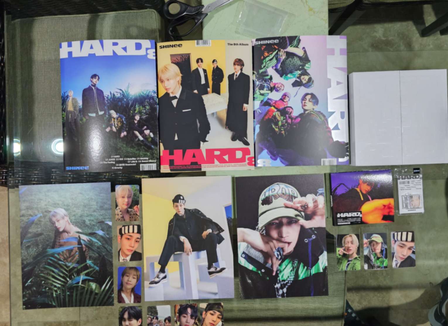 SHINee アルバムセット Amazon.com: Shinee - Hard [Digipack ver.] Album+Store Gift