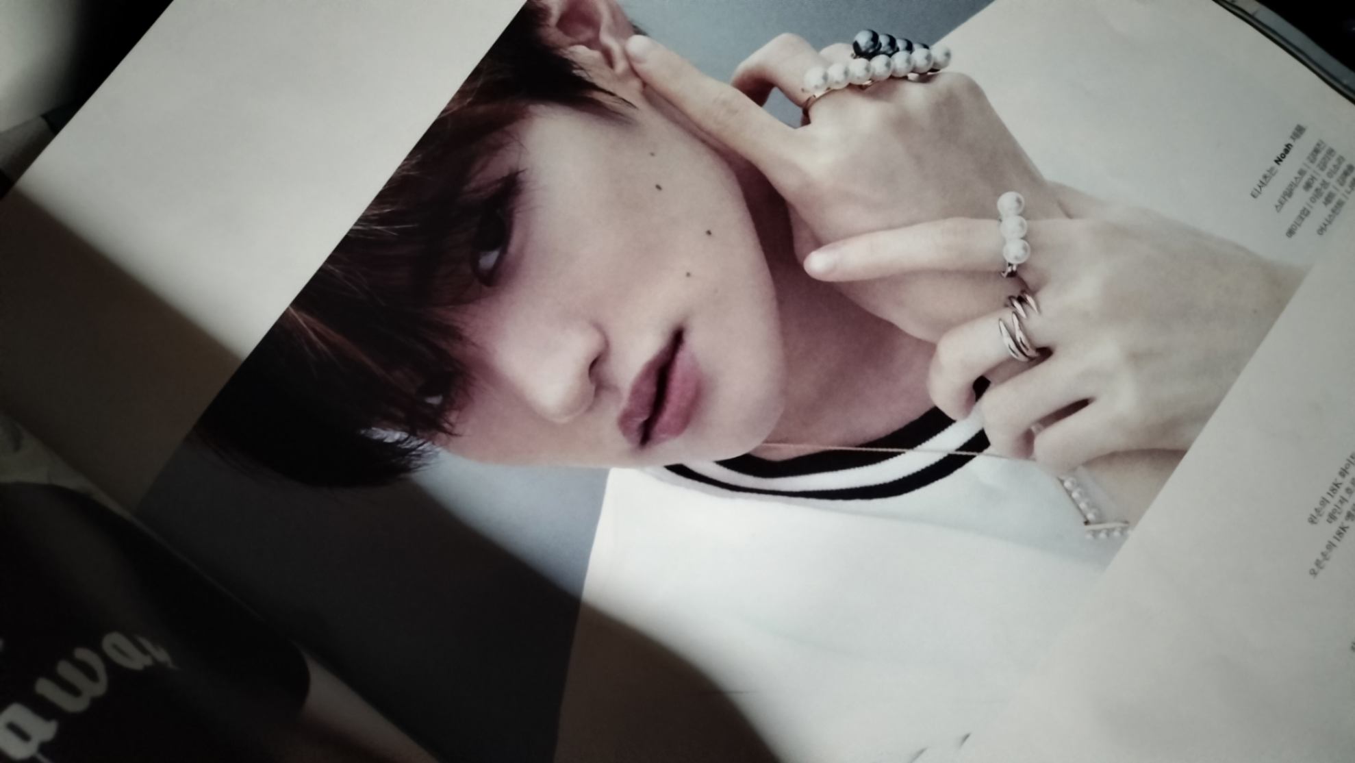 ktown4u.com : review detail_[Magazine] [25-04-25] W 2025 Vol.5