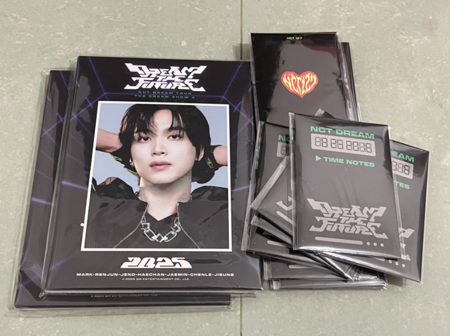 ktown4u.com : review detail_NCT 127 - [9TH ANNIVERSARY MD] LUCKY