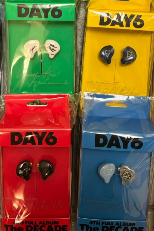 jp.ktown4u.com : review detail_[4CD SET] DAY6 - 4th Album [The